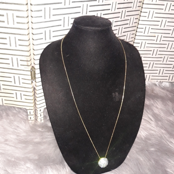 Necklace - Picture 3 of 4